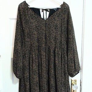 Madewell Crinkle Georgette V-Neeck Babydoll Dress in Brushed Texture